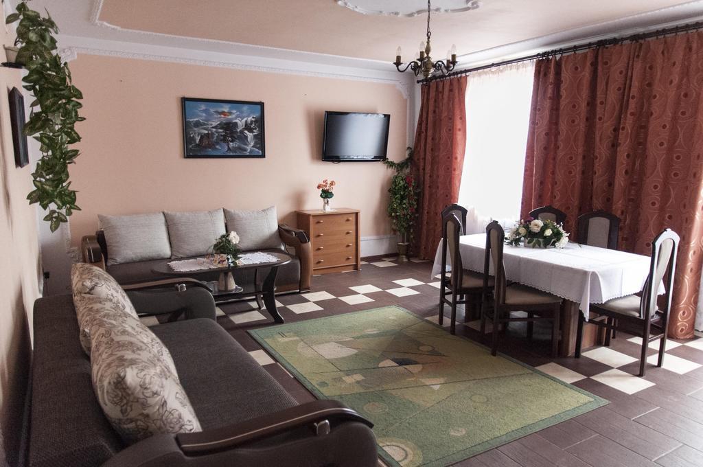 Uslugi Hotelarskie Las Vegas Międzyrzec Podlaski الغرفة الصورة